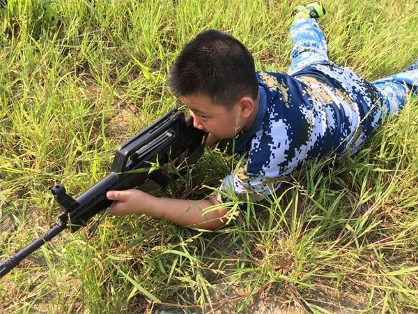 军事器械演练