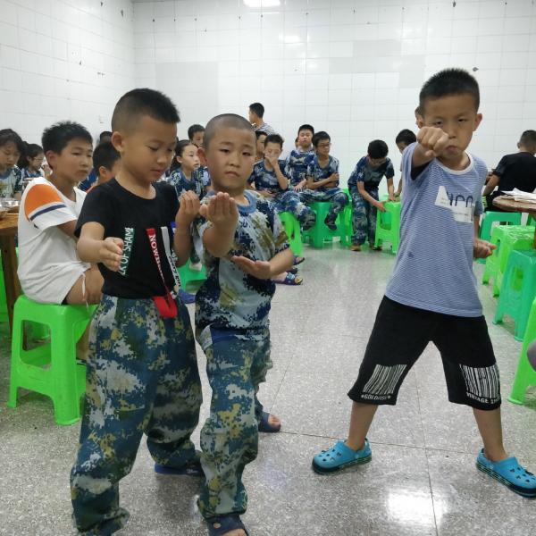 自古英雄出少年