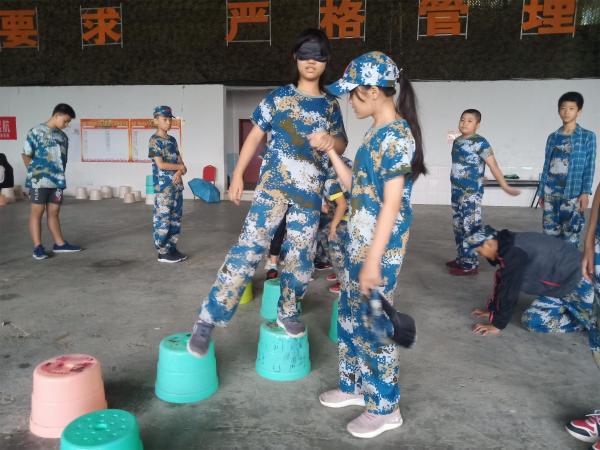 考验小伙伴间的信任
